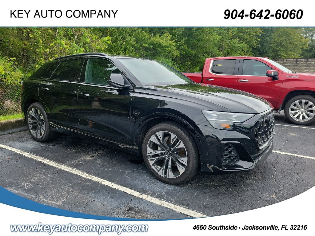 Used 2025 Audi Q8 Prestige AWD/4WD image 1