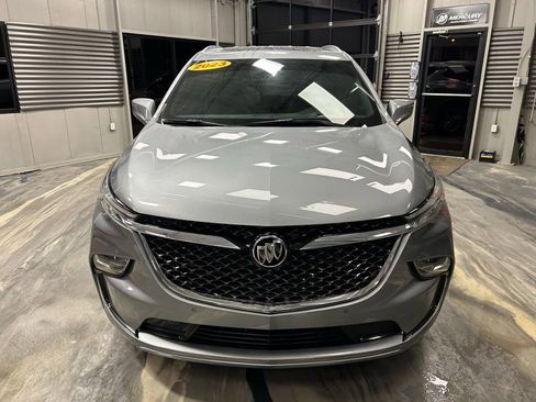Used 2023 Buick Enclave Avenir w/ Avenir Technology Package image 41