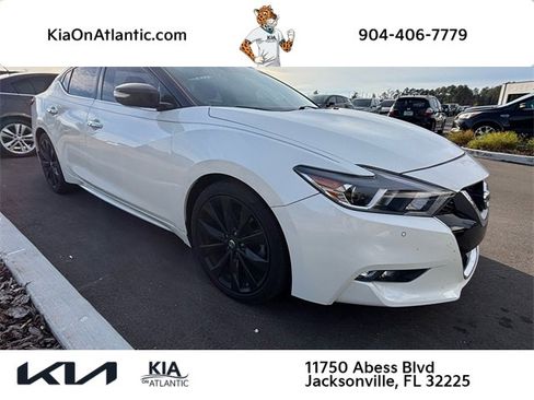 Used 2017 Nissan Maxima SR w/ Midnight Edition image 1