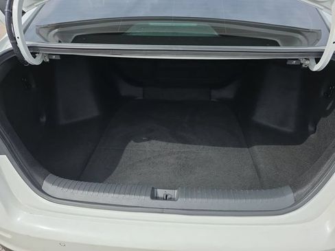 Used 2024 Honda Accord Touring image 29