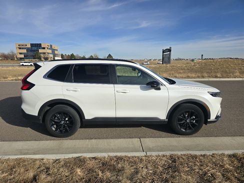 Used 2025 Honda CR-V Sport-L image 6