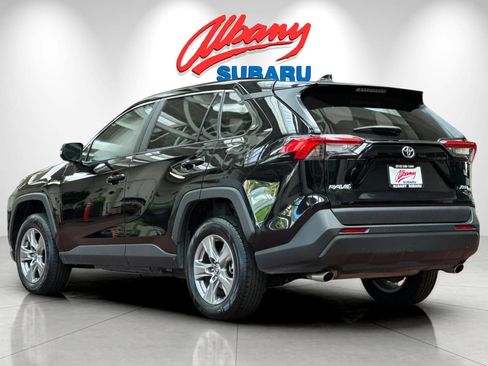 Used 2024 Toyota RAV4 XLE FWD image 7