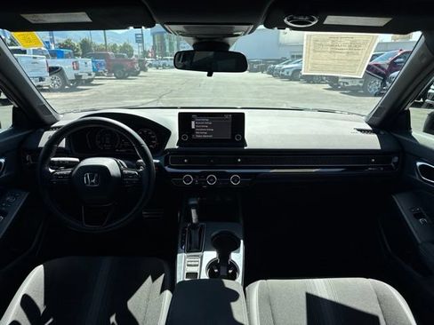 Used 2022 Honda Civic Sport image 12