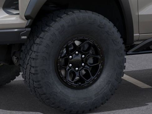 New 2026 Chevrolet Colorado ZR2 w/ ZR2 Bison Edition AWD/4WD image 9
