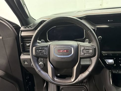 Used 2026 GMC Sierra 1500 AT4 w/ AT4 Premium Package AWD/4WD image 28