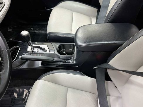 Certified 2018 Toyota RAV4 Limited w/ Advanced Technology Package FWD image 23