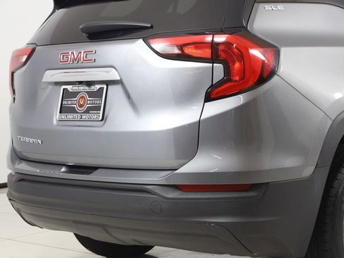 Used 2018 GMC Terrain SLE w/ Driver Convenience Package FWD image 37
