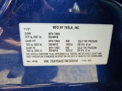 Used 2022 Tesla Model Y Long Range AWD/4WD image 28