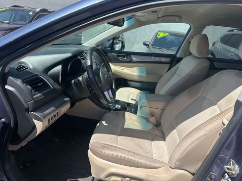 Used 2015 Subaru Outback 2.5i Premium image 14