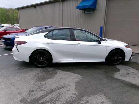 Used 2021 Toyota Camry XSE w/ Navigation Package AWD/4WD image 6