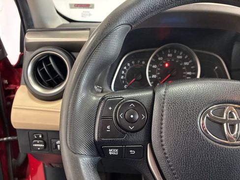 Used 2013 Toyota RAV4 LE AWD/4WD image 12