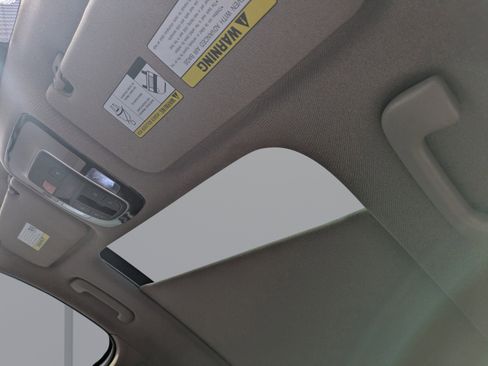 Certified 2023 Hyundai Santa Fe Limited image 23