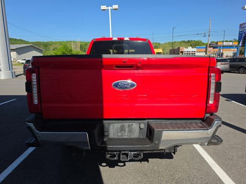 Used 2023 Ford F350 Lariat w/ Lariat Ultimate Package AWD/4WD image 4
