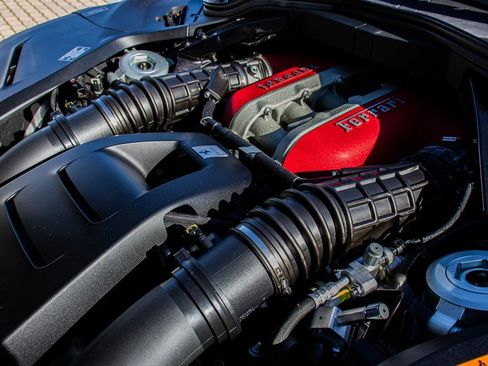 Certified 2025 Ferrari Purosangue image 60