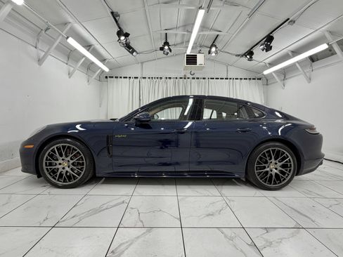 Certified 2023 Porsche Panamera 4 image 15