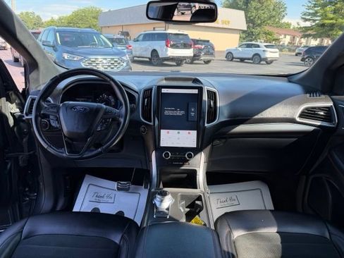 Used 2022 Ford Edge ST-Line AWD/4WD image 2