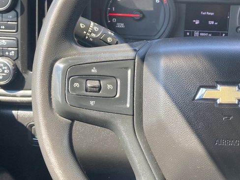 Used 2022 Chevrolet Silverado 2500 Custom w/ Custom Value Package AWD/4WD image 15