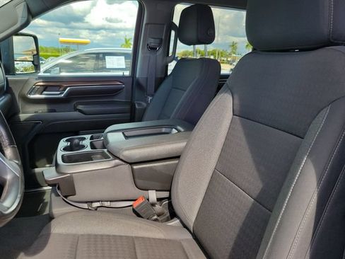 Used 2024 Chevrolet Silverado 2500 LT AWD/4WD image 27