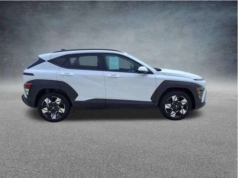 Used 2025 Hyundai Kona SEL FWD image 9
