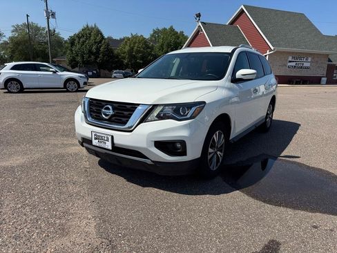 Used 2017 Nissan Pathfinder SV AWD/4WD image 11