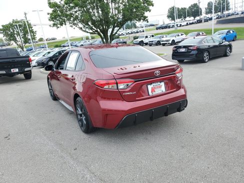 Certified 2024 Toyota Corolla LE w/ LE Convenience Package FWD image 3