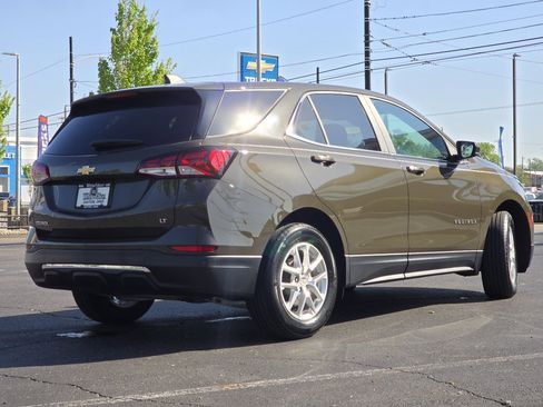 Used 2023 Chevrolet Equinox LT FWD image 21