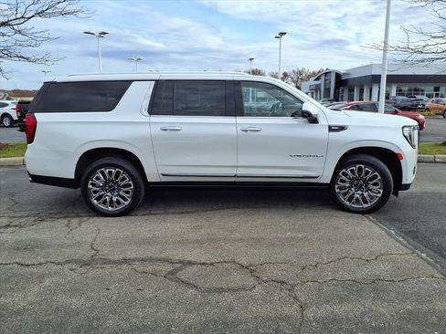 Certified 2024 GMC Yukon XL Denali Ultimate image 36