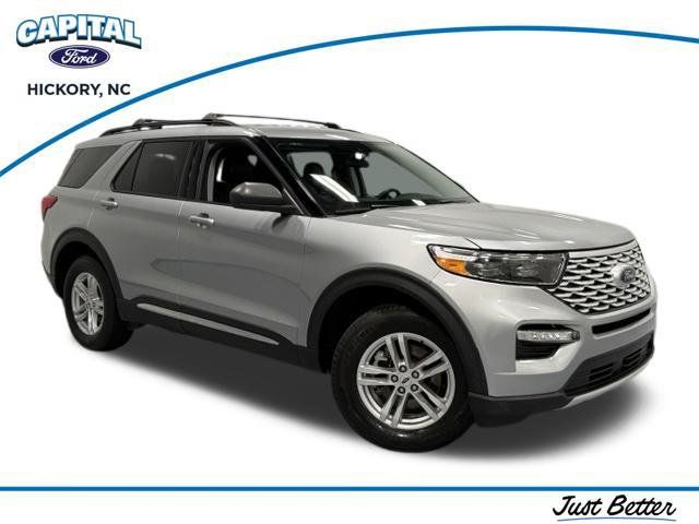 Used 2024 Ford Explorer XLT w/ Equipment Group 202A AWD/4WD image 1