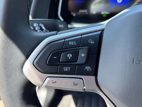 Used 2024 Volkswagen Jetta Sport FWD image 23