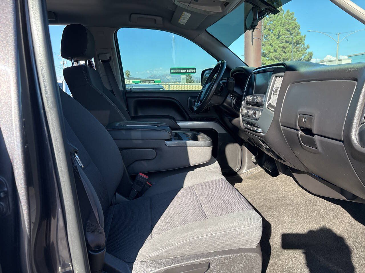 Used 2015 Chevrolet Silverado 1500 LT w/ All Star Edition AWD/4WD image 27