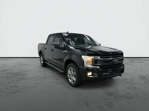 Used 2019 Ford F150 XLT w/ Equipment Group 302A Luxury AWD/4WD image 6