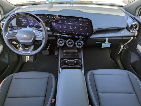 New 2025 Chevrolet Blazer EV LT w/ Super Cruise Package image 9