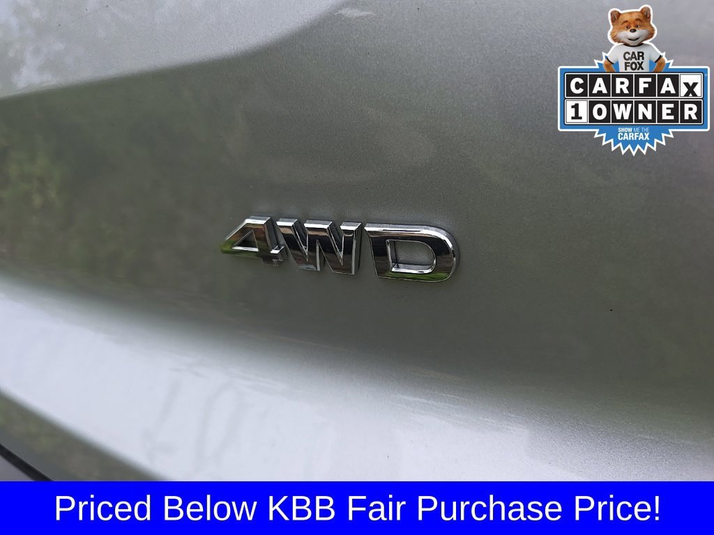 Used 2025 Nissan Pathfinder S AWD/4WD image 11