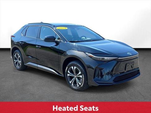 Certified 2024 Toyota bZ4X AWD w/ Weather Package image 4