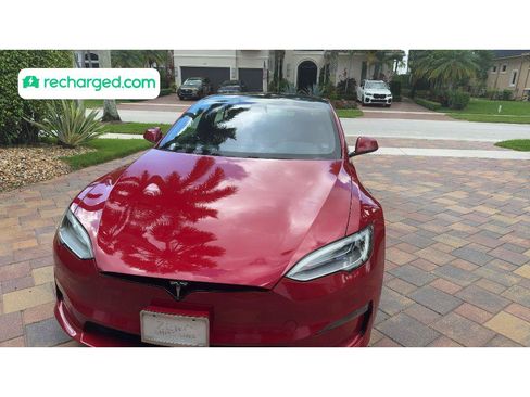 Used 2022 Tesla Model S Standard Range AWD/4WD image 1