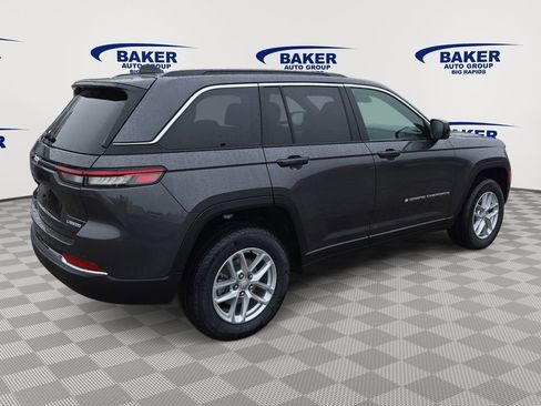 New 2026 Jeep Grand Cherokee Laredo X AWD/4WD image 4
