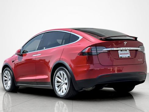 Used 2021 Tesla Model X Long Range AWD/4WD image 3