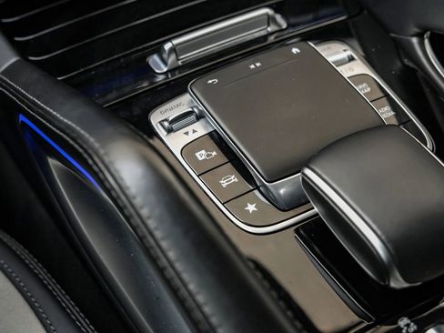 Used 2021 Mercedes-Benz GLE 63 AMG S image 26