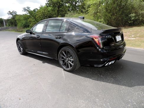 New 2026 Cadillac CT5 V image 7