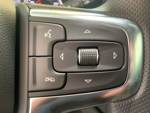 New 2026 Chevrolet Blazer LT FWD image 19