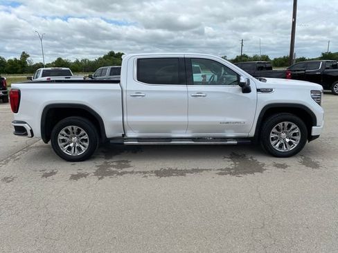 Used 2024 GMC Sierra 1500 Denali AWD/4WD image 7