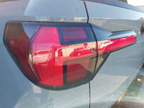 Used 2023 Hyundai Santa Cruz SEL image 22