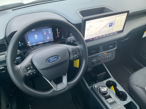 New 2026 Ford Maverick XL image 25