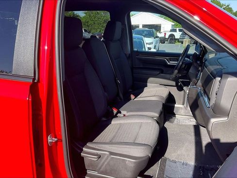 Used 2025 Chevrolet Silverado 1500 LT AWD/4WD image 29