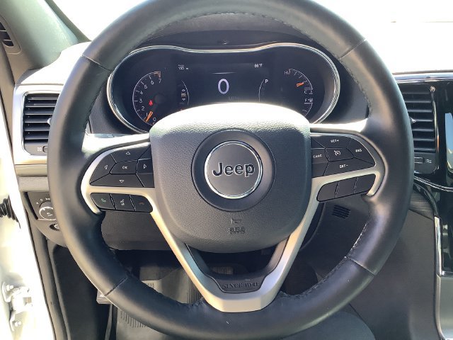 Used 2020 Jeep Grand Cherokee Altitude AWD/4WD image 11