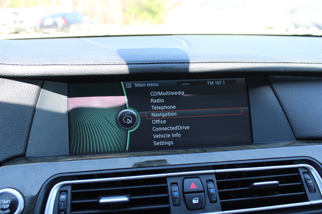 Used 2012 BMW 750Li RWD image 24
