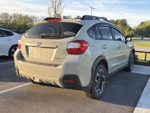 Used 2016 Subaru Crosstrek 2.0i Limited image 4