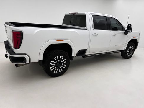 Used 2024 GMC Sierra 3500 Denali Ultimate image 6
