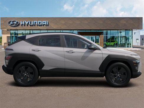 Used 2026 Hyundai Kona SEL Premium image 5