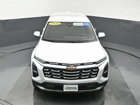 Used 2025 Chevrolet Equinox LT AWD/4WD image 27